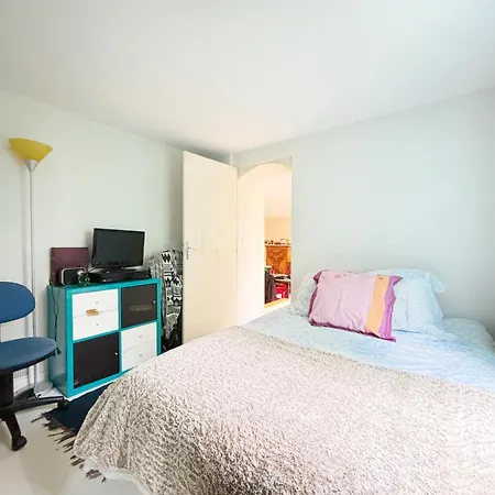 Lägenhet Grand Avec Jardin Privatif A Paris